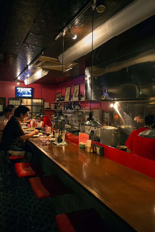 コザにバルが出来たってよ。