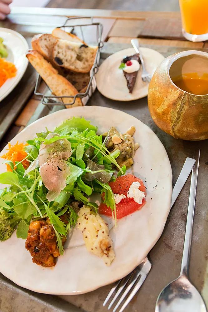 北中城の丘の上でランチ