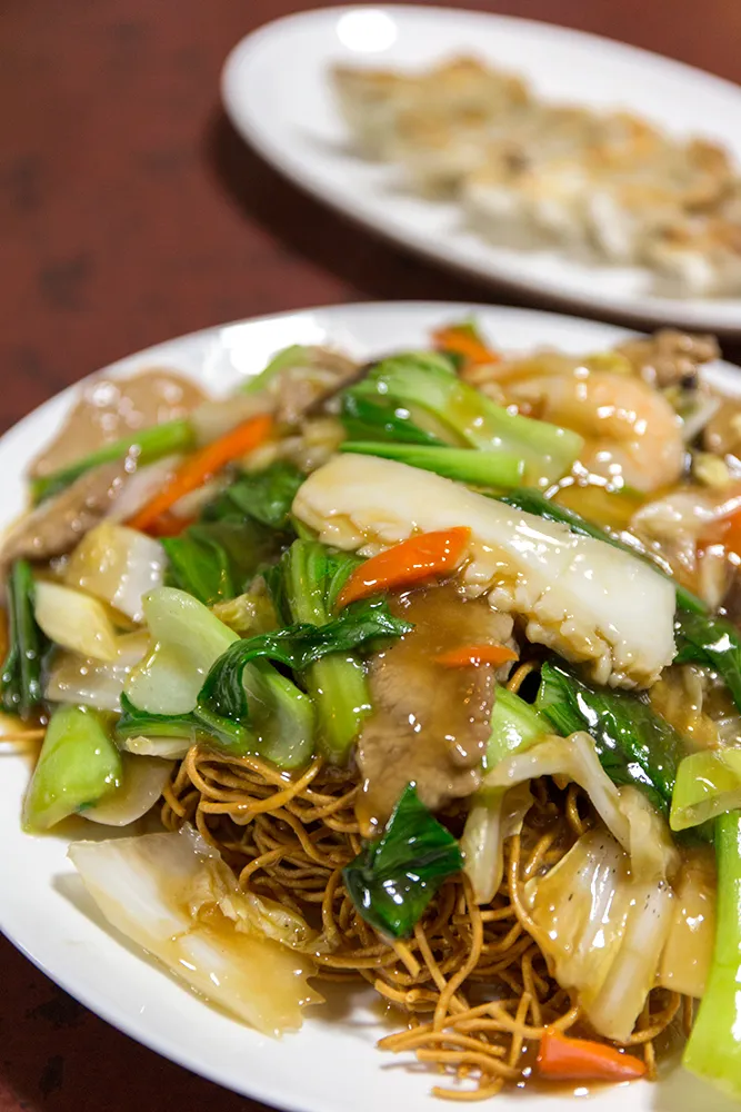 沖縄県 沖縄市・「中華料理 DAIKEI 」はどこか懐かしい味