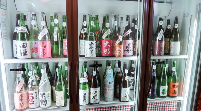 那覇市・2,980円で日本酒が飲み放題の酒蔵（しゅぞう）に行ってきました。