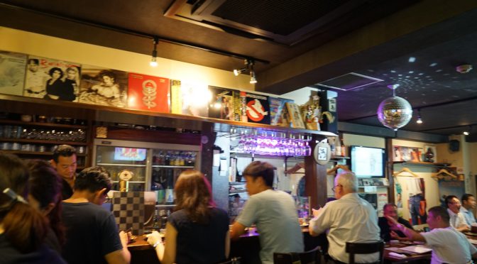 新橋・洋楽懐メロを聴きながら日本酒が呑める洋楽いしいに行ってきた。