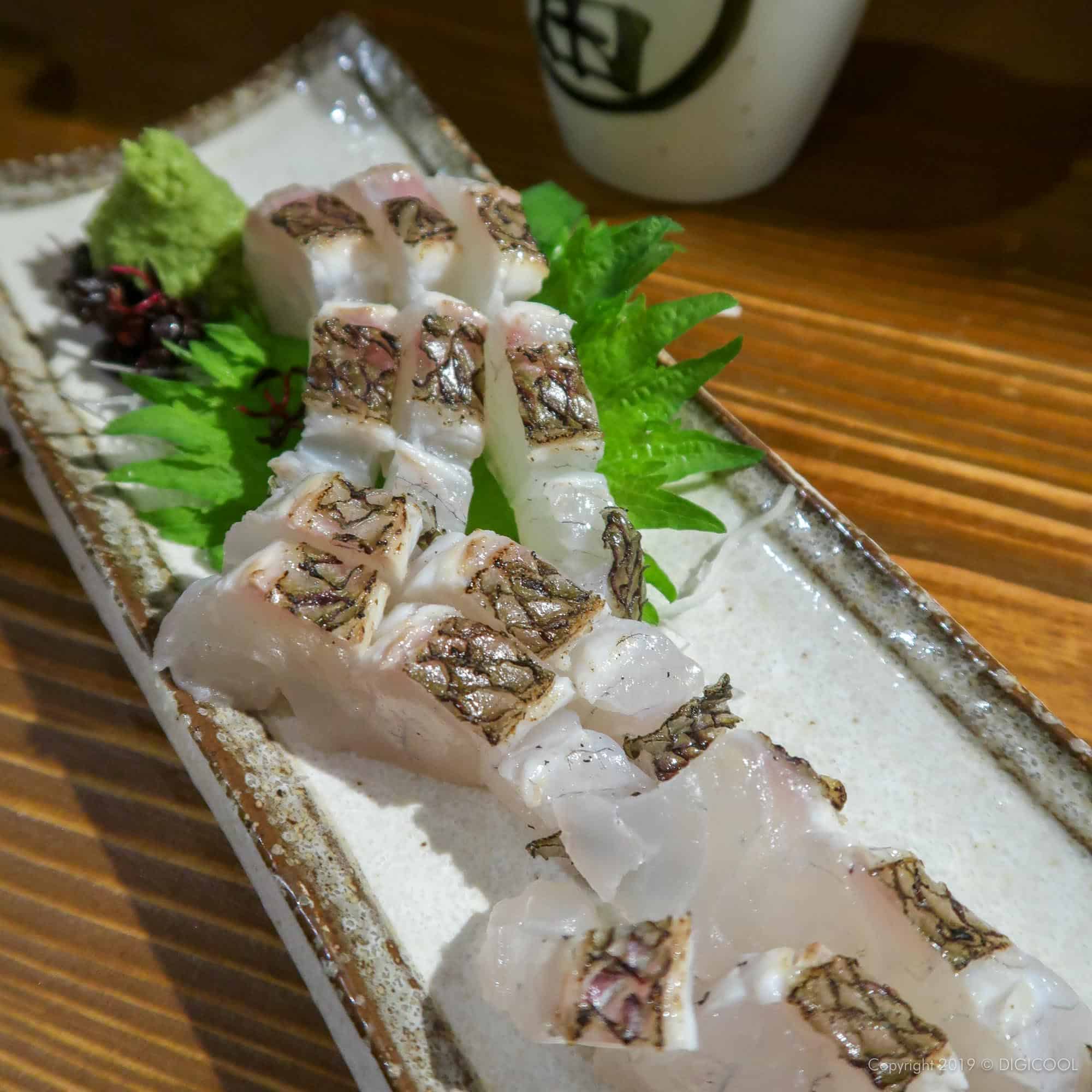 静岡県浜松市・東へ。まずは浜松駅前の「魚忠」で旨い魚と日本酒を。