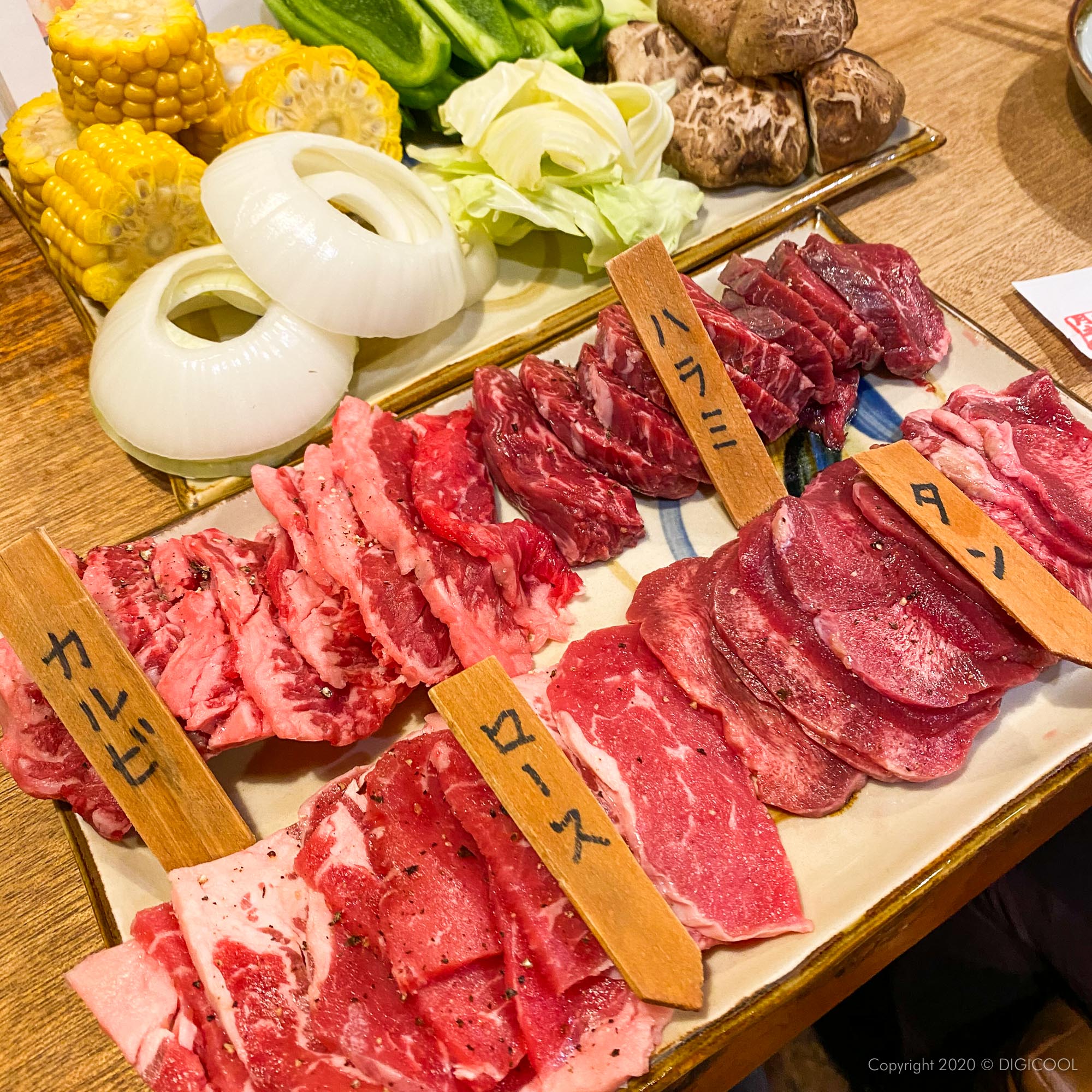 那覇市・会社の合宿の打ち上げは「黒毛和牛専門店 肉屋 文月」を貸し切って肉！