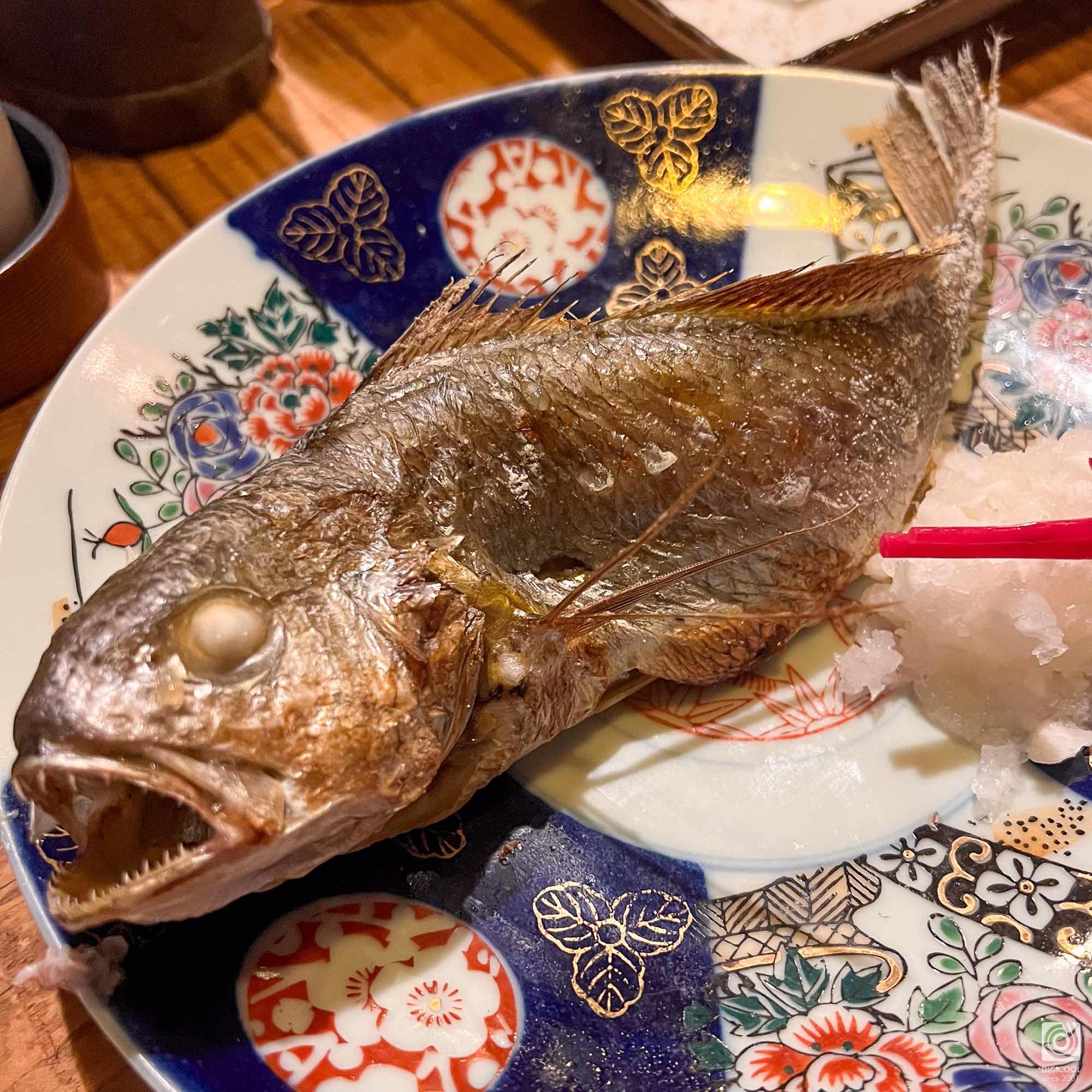 東京都 新宿区・西新宿の「燗アガリ」で旬の炉端焼きと日本酒、〆のご飯を堪能したよ。