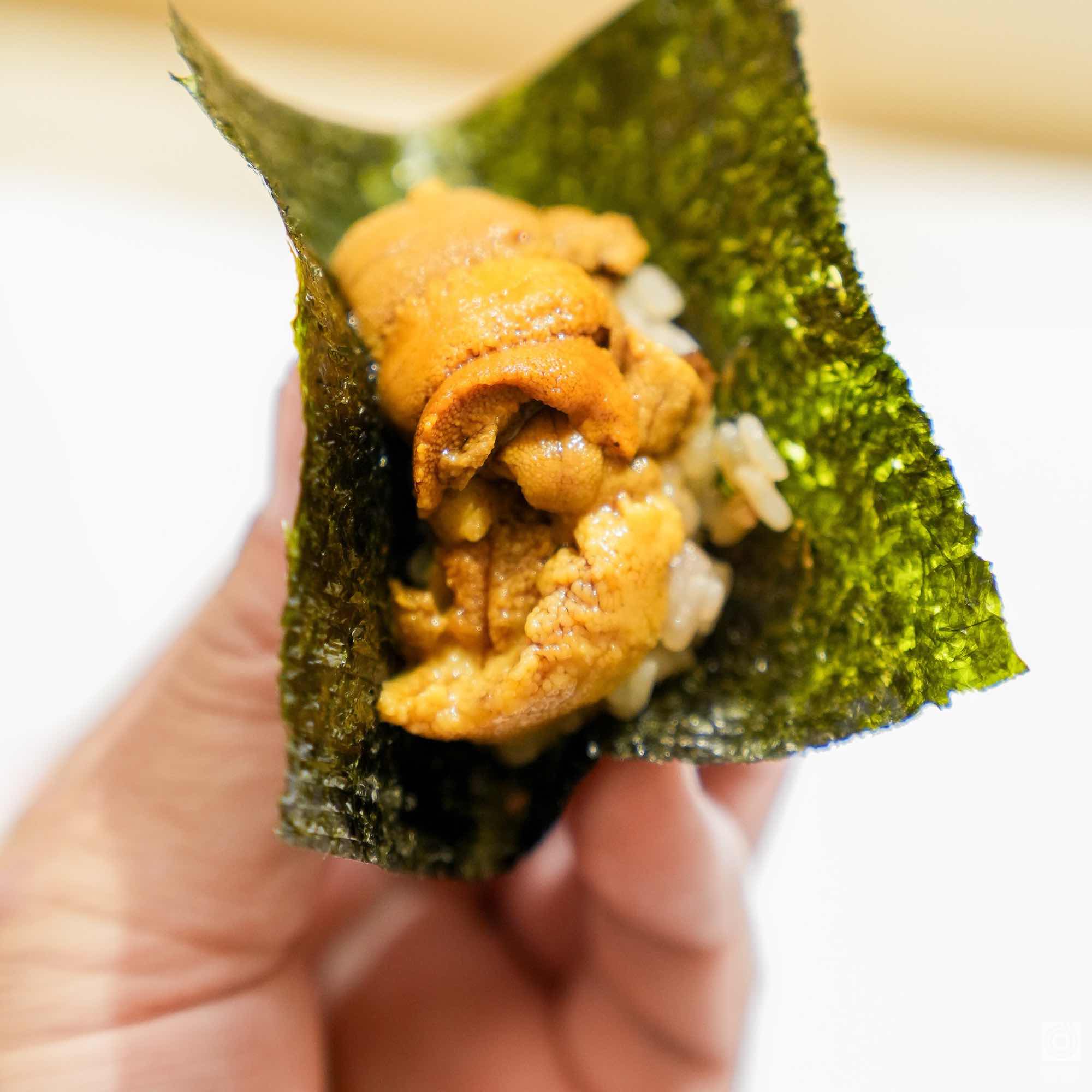 神奈川県 横浜市・経験豊かな大将が辿り着いた削ぎ落とした美味しさ。「鮨 七海」の寿司の魅力を味わう。