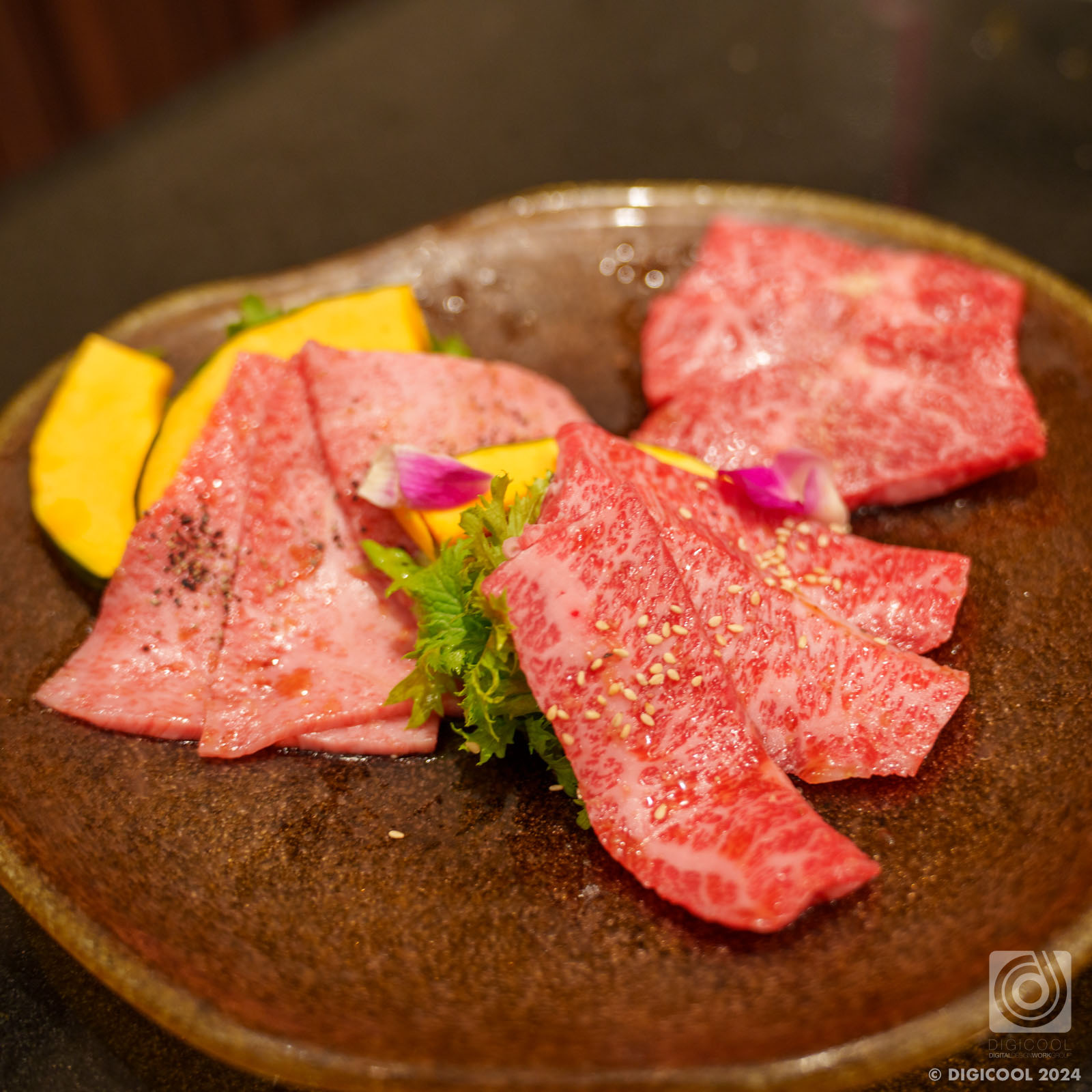 那覇市・記念日に使える！「焼肉レストラン ロインズ」のいい肉を食べてゆったりディナーを楽しもう。