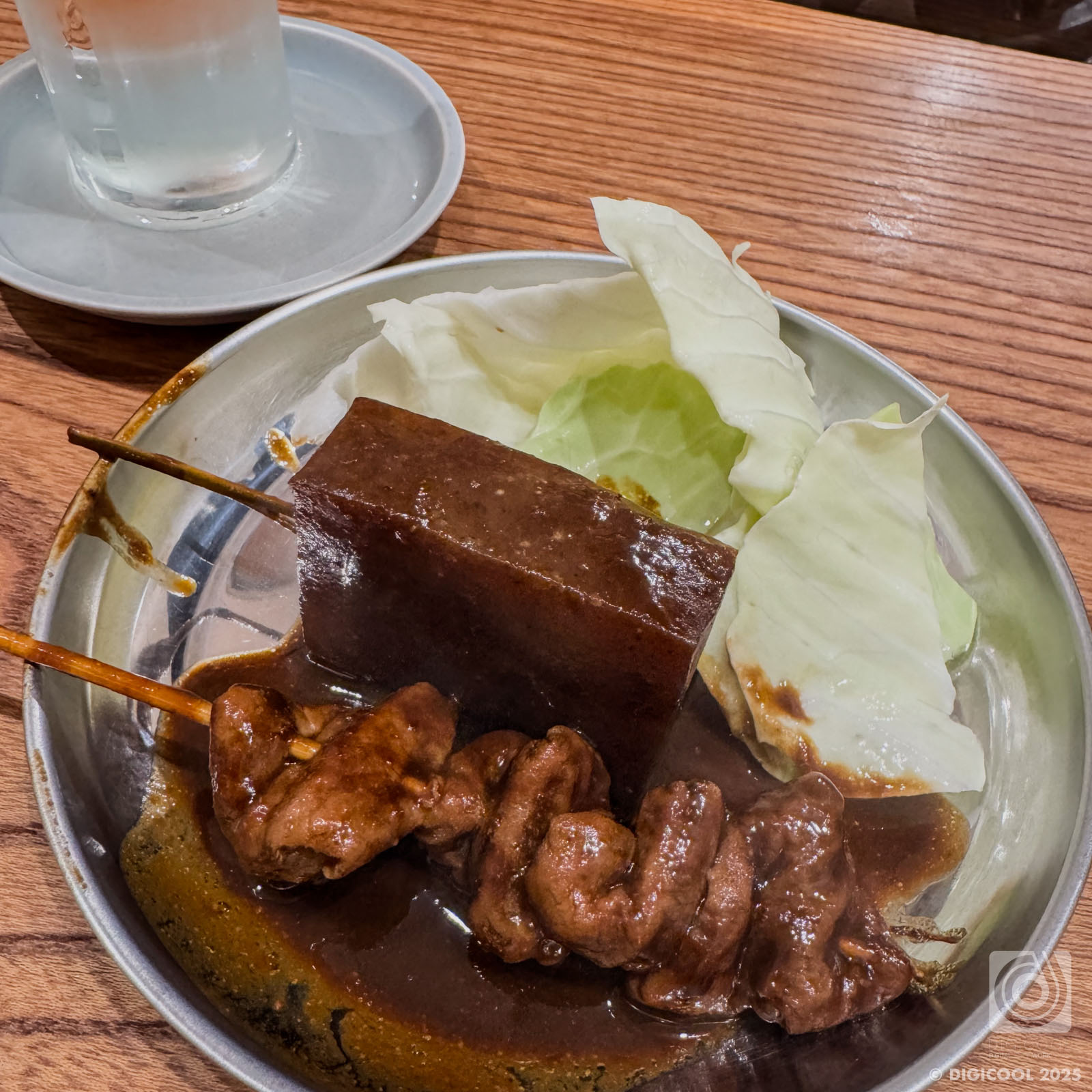 三重県 桑名市・酒と肴がちょうどいい、お気軽立ち呑み「なな色」は同じ高校の後輩の店だった！