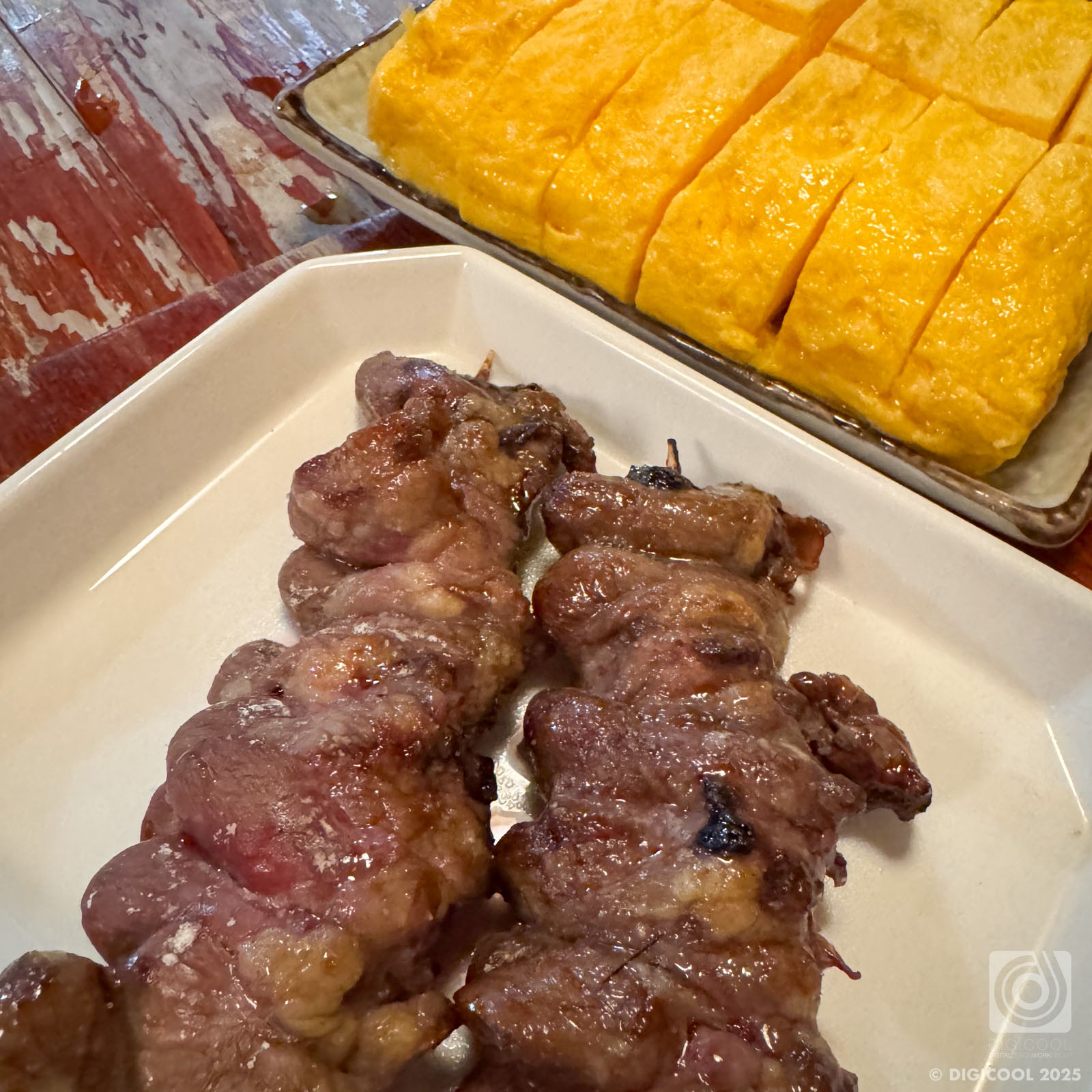 沖縄県 沖縄市・コザの路地裏にあるちょっと入りづらい「串源」の予想以上にデカい焼鳥には要注意！