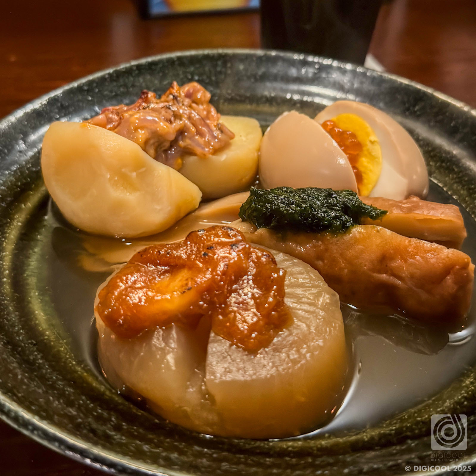 沖縄県 北中城村・住宅街にひっそりと佇む、雰囲気の良い日本酒バー「季節の肴と酒 シキオリ」で、軽く呑んでみた。